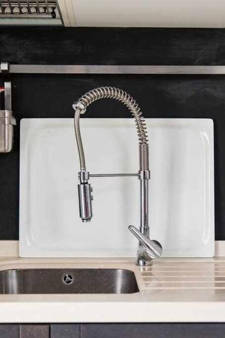 Lujoso Apartamento Con Patio En Triana Sevilla מראה חיצוני תמונה