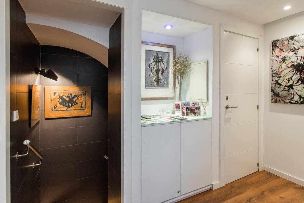 Lujoso Apartamento Con Patio En Triana Sevilla מראה חיצוני תמונה