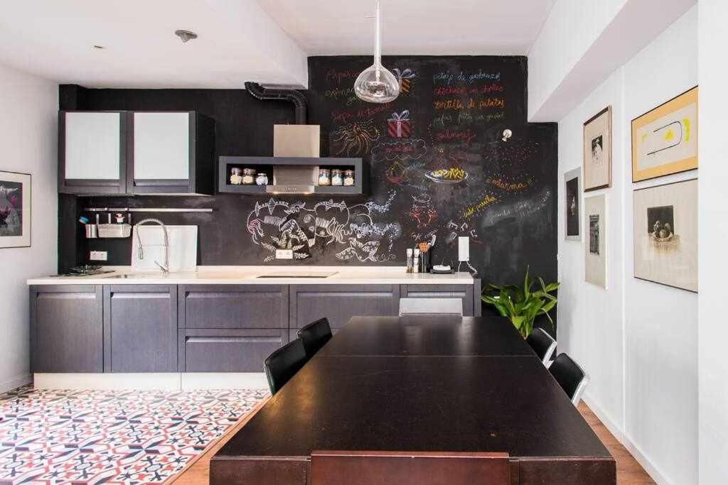 Lujoso Apartamento Con Patio En Triana Sevilla מראה חיצוני תמונה
